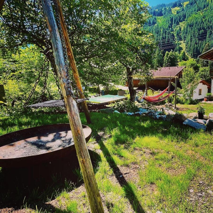 Backyard Mountain Hostel Mayrhofen Luaran gambar